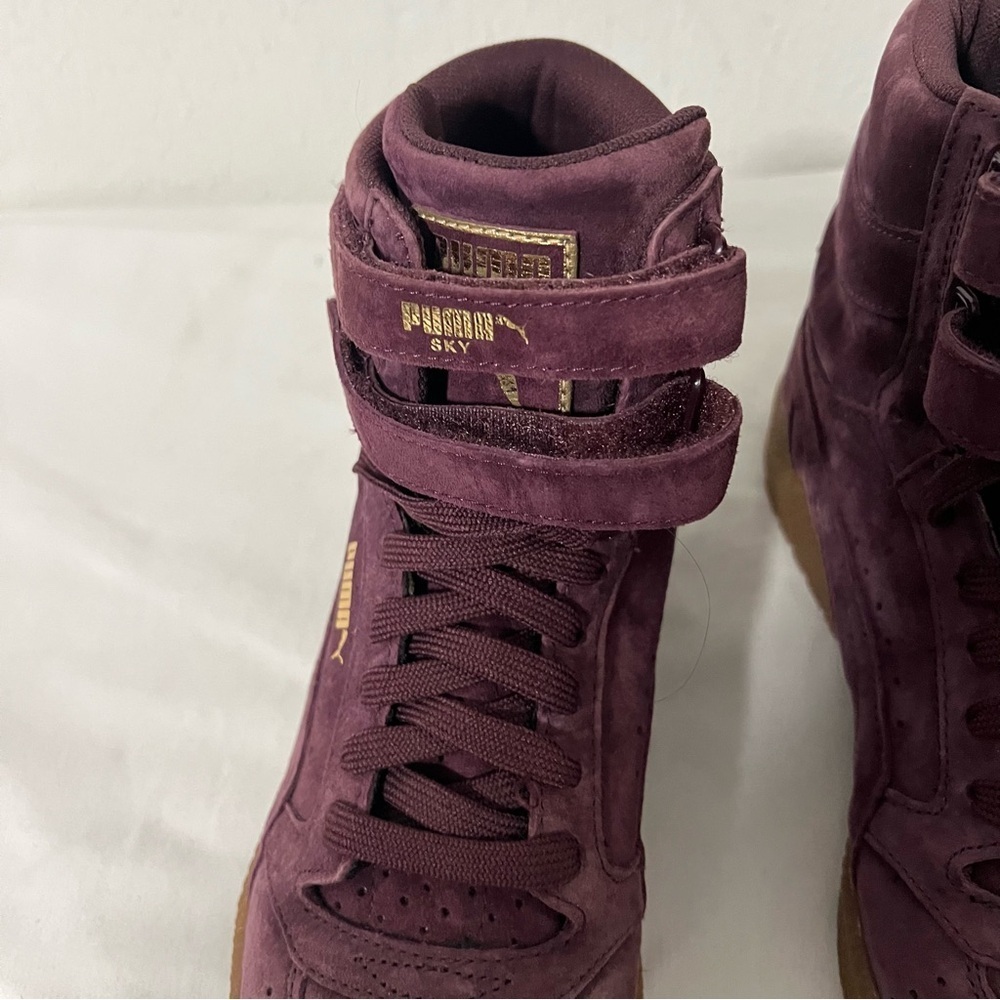 Puma Women’s High-Top Suede Sneakers in Burgundy - Picture 4 of 10